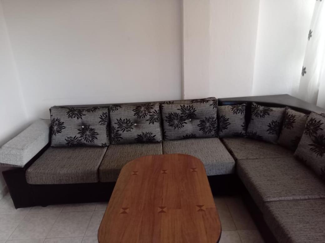 Plazhi “iliria” Albania Apartament *
